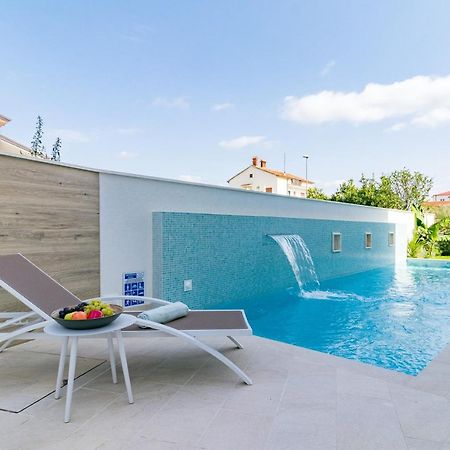 Villa Elena Deluxe Mit Whirlpool Und Beheiztem Pool Am Meer Und Wunderschoenen Blick Auf Die Brijuni Inseln Fažana Εξωτερικό φωτογραφία